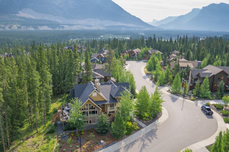 Calgary Real Estate Aerial Photography_4 Real Estate Marketing Sona