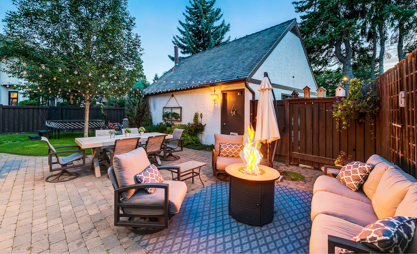 2023 twilight property real estate photography in calgary and Edmonton for real state agents
