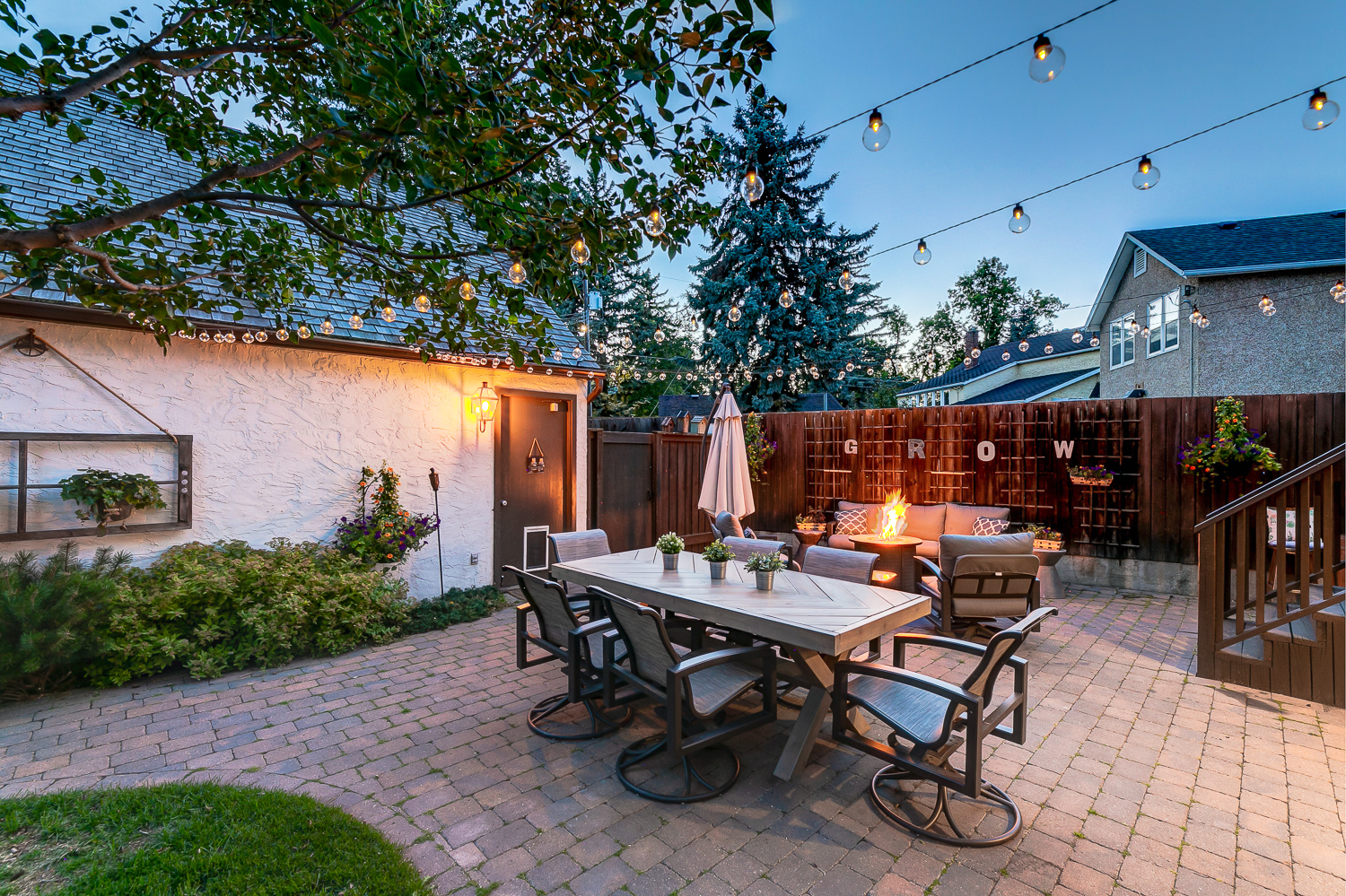 2023 twilight property real estate photography in calgary and Edmonton for real state agents